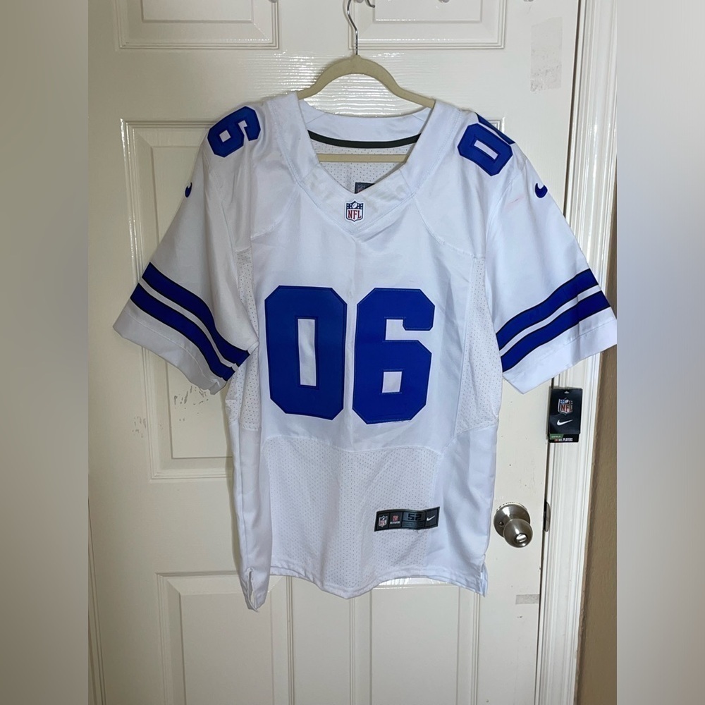 100% Authentic Nike On Field Donovan Wilson Jersey Stitched #06 Dallas Cowboys - Picture 9 of 11